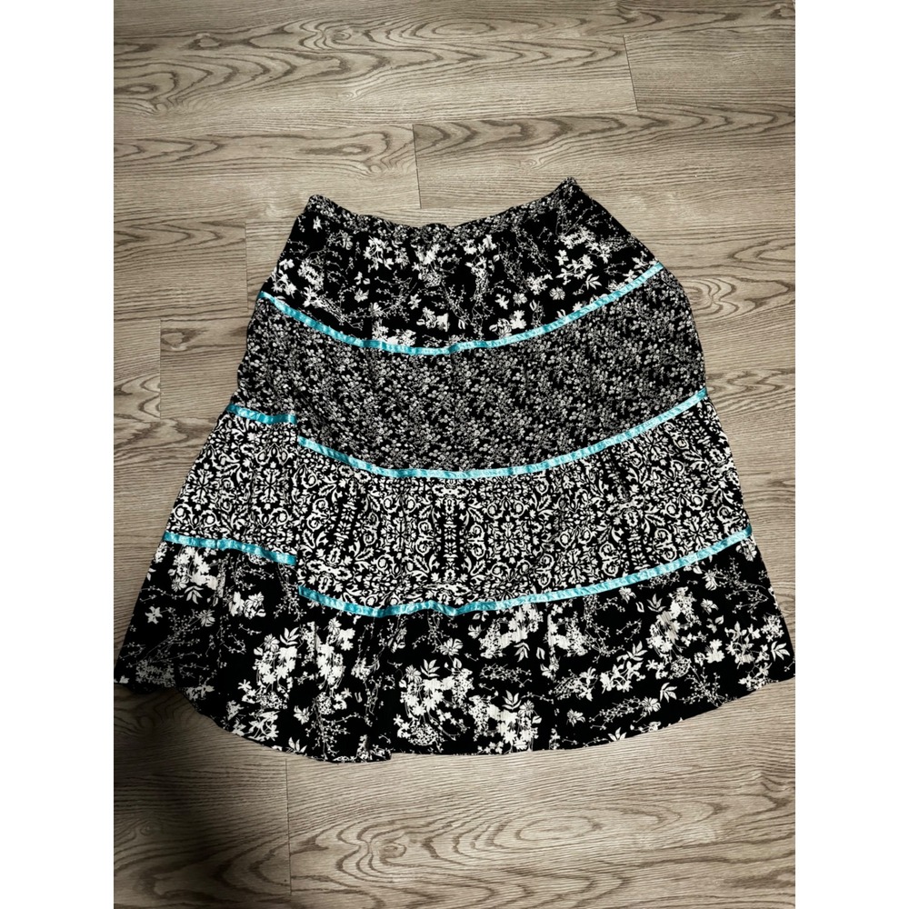 Notations Woman Floral Tiered Maxi Skirt Black White Turquoise Ribbon 1X WGAK004